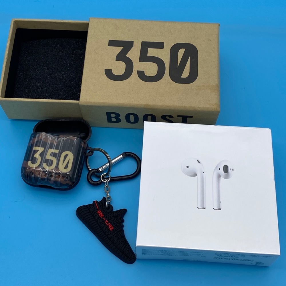 Apple AirPods Gen 2 with custom case